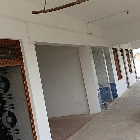 Savitri Garden Mayapuri Colony Chaatnag Road Jhunsi Prayagraj Jhusi Exterior foto